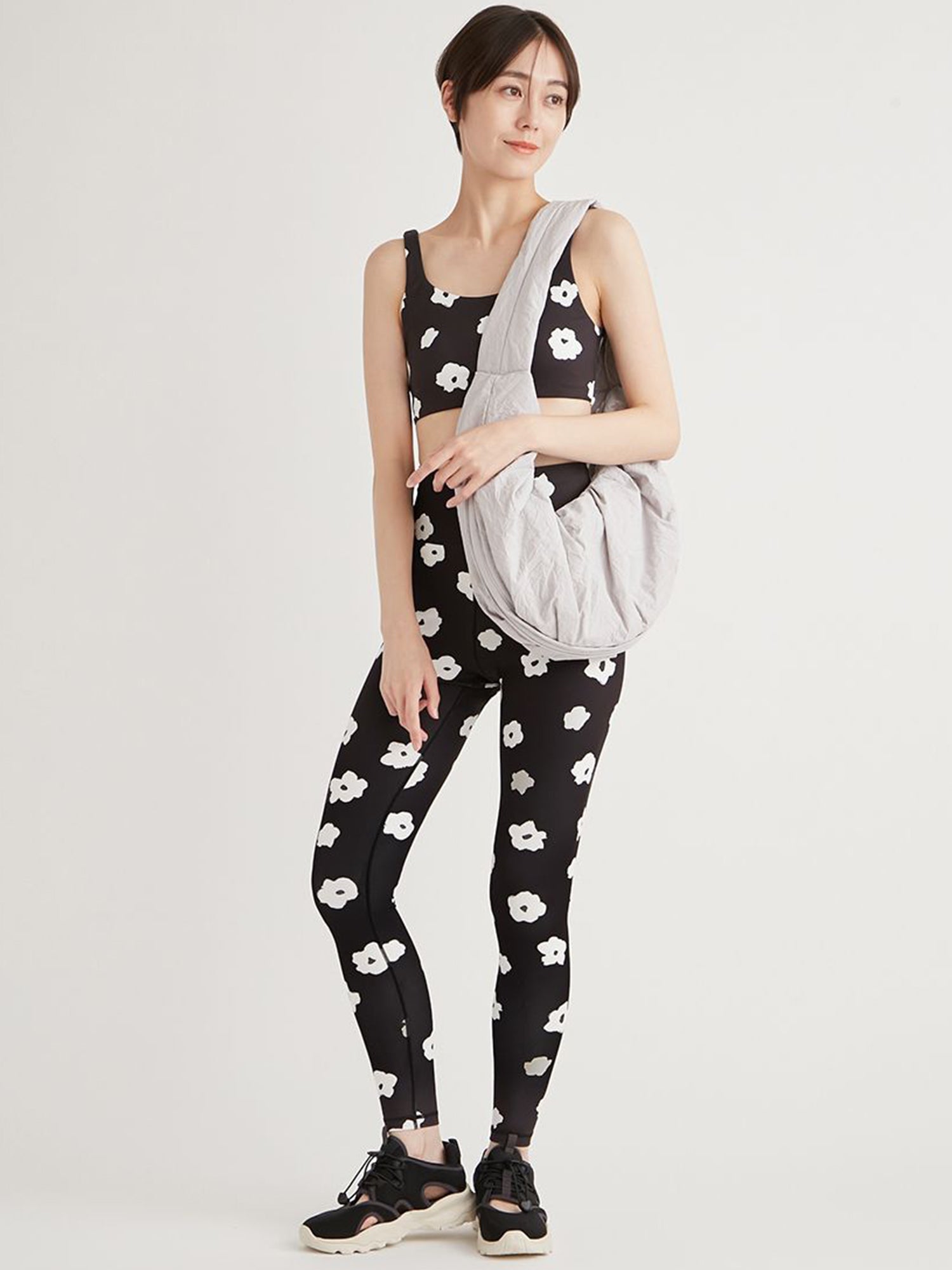 【emmi】醒目的花朵紧身裤 Emmi 女士瑜伽服 下装 热瑜伽 长款 / 25SS 14WCP251204