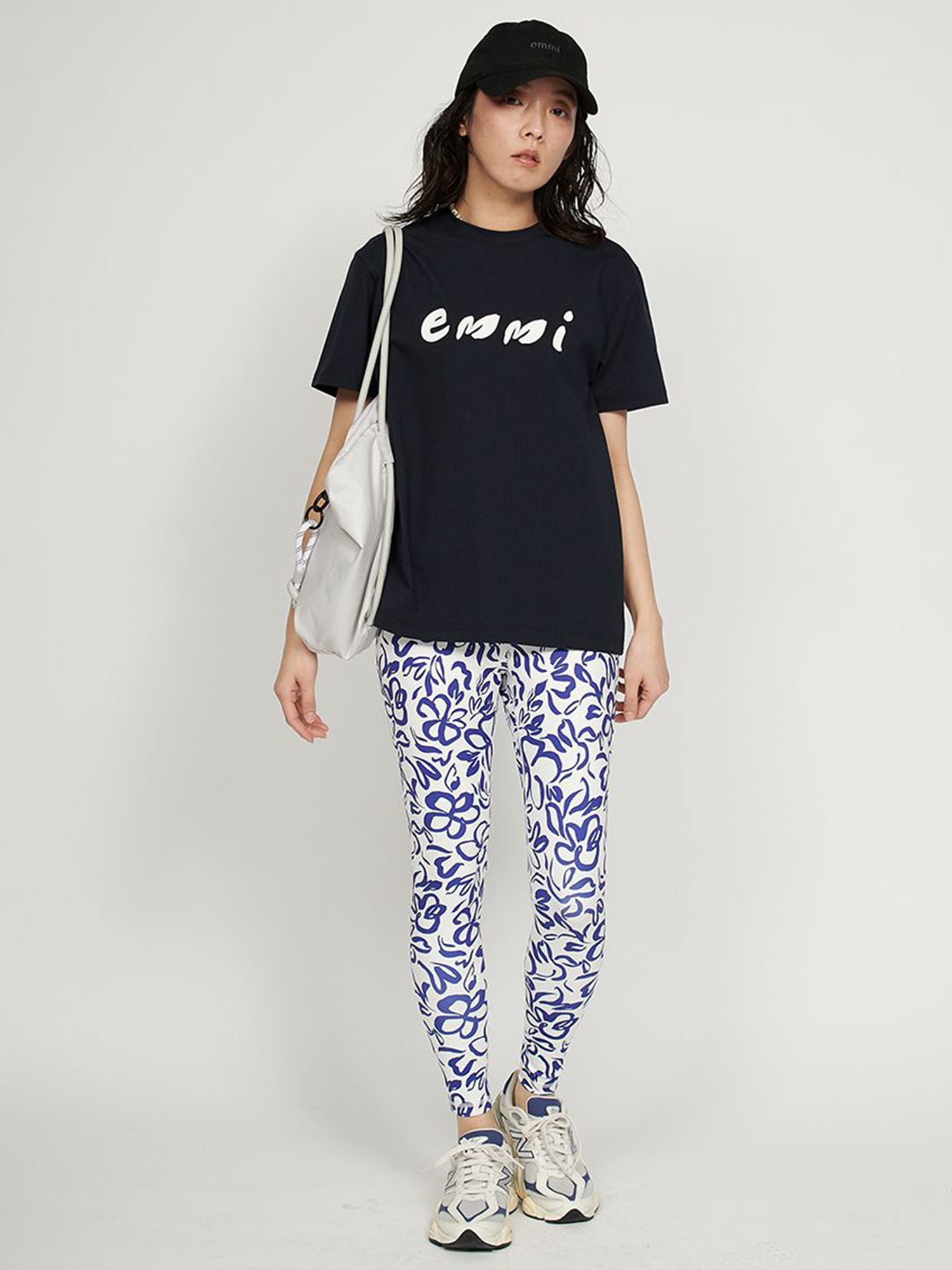 【emmi】醒目的花朵紧身裤 Emmi 女士瑜伽服 下装 热瑜伽 长款 / 25SS 14WCP251204