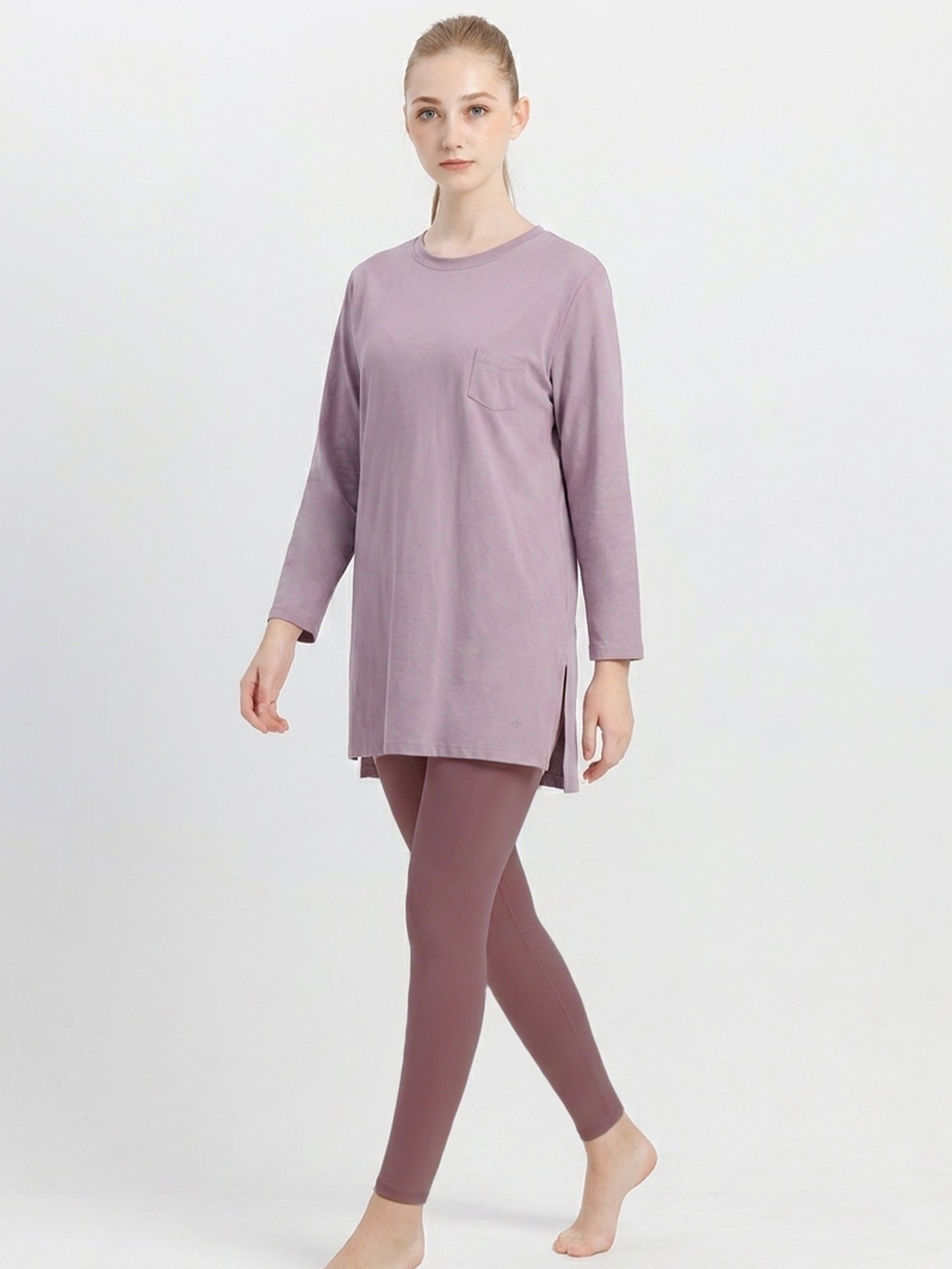 [Loopa] ルーパ エッセンシャル L/S Tシャツ ヨガトップス / ヨガウェア 22SS