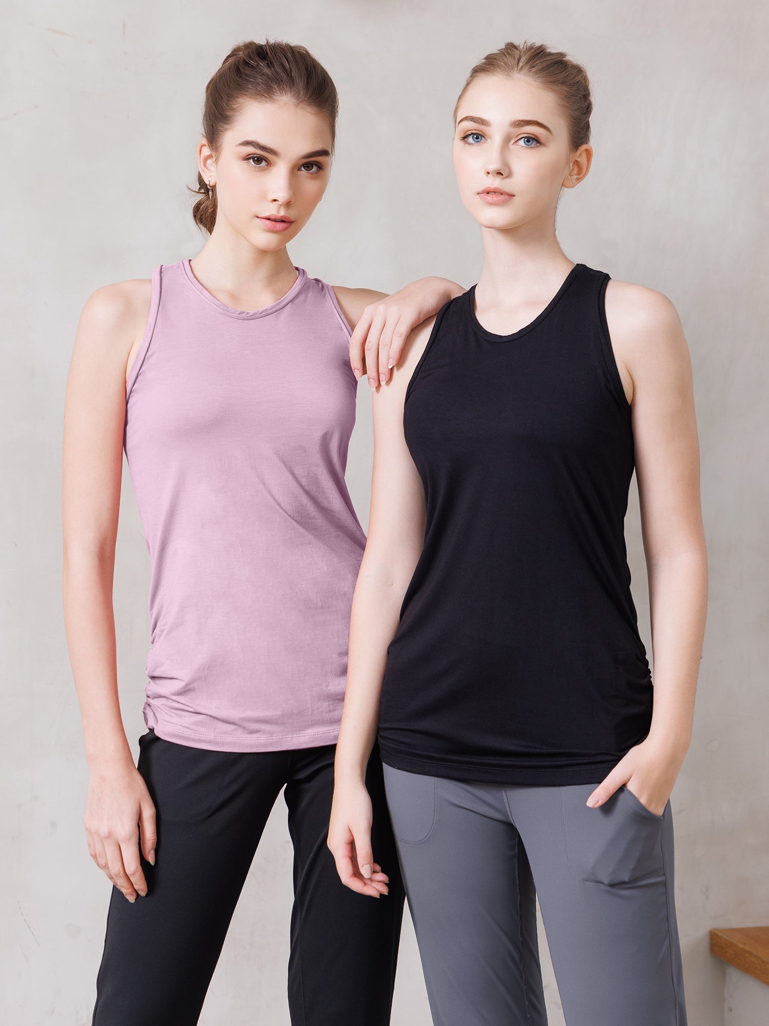 [Loopa] ルーパ Yバックタンクトップ 無地 Y-back Yoga tank top Plain / ヨガウェア ヨガトップス 22SS [A] 10_2-Puravida! プラヴィダ　ヨガ ピラティス フィットネスショップ