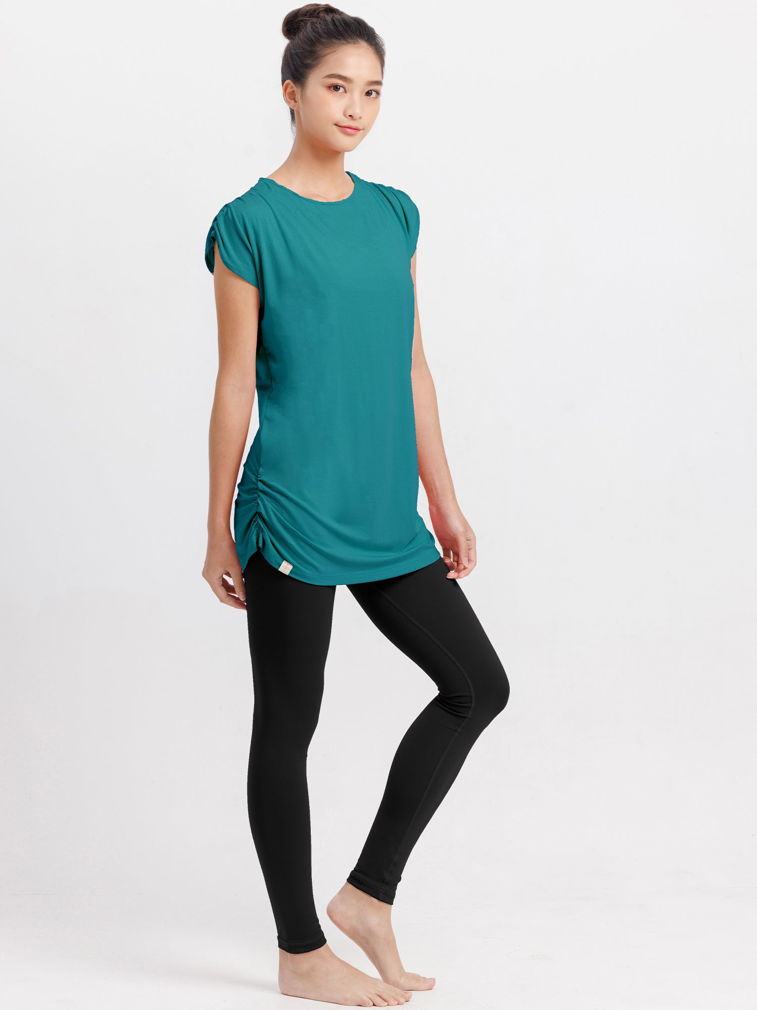 [Loopa] ルーパ ルーシュ ロング Tシャツ Yoga Roush long Tee / ヨガトップス ヨガウェア Tシャツ [A] 20_1 22SS-Puravida! プラヴィダ　ヨガ ピラティス フィットネスショップ