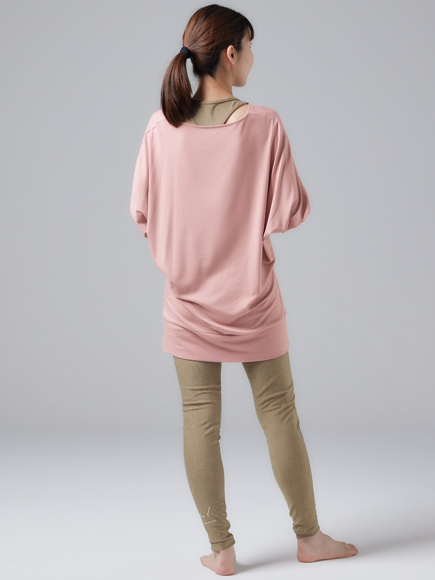 tejas] カリヤーナ トップス テジャス レディース ヨガウェア ロング丈