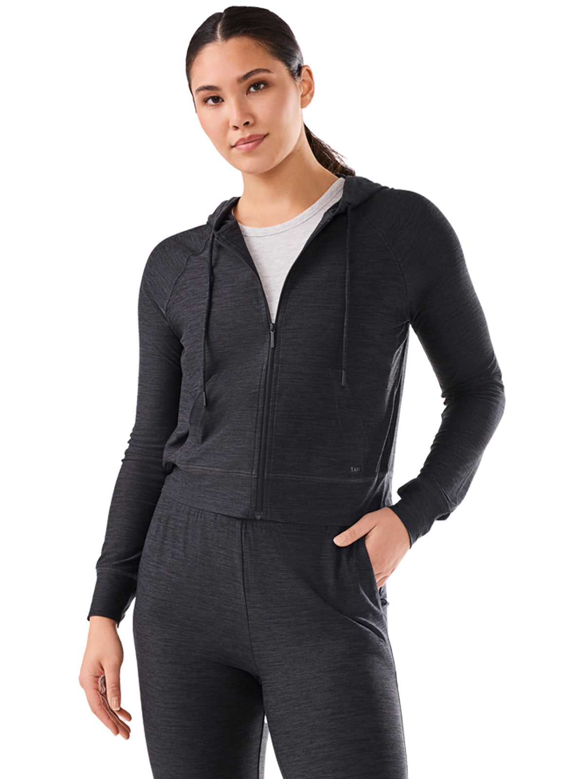 [TAVI] ソフトTec ジップフーディー SoftTec Zip Hoodie ／ タビ レディース  トップス フーディ パーカー ヨガ ピラティス  26SS