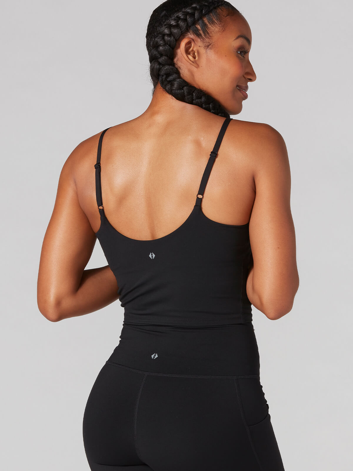 29%OFF[限定SALE][TAVI]  キャミ ブラ CAMI BRA／ ヨガ トップス カップ付 キャミソール ピラティス ブラレット ヨガウエア [EX]