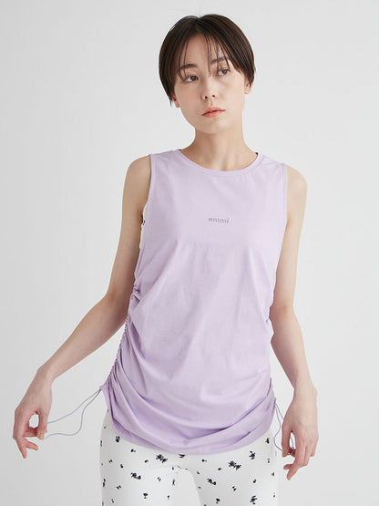 [emmi yoga]サイドドロストタンク エミ レディース ヨガウェア タンクトップ ノースリーブ カットソー/ 24SS 13WCT242058-Puravida! プラヴィダ　ヨガ ピラティス フィットネスショップ