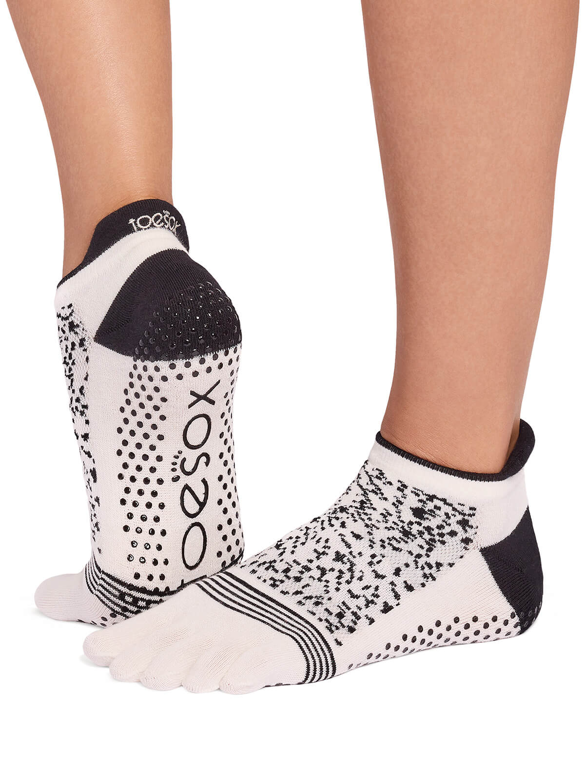 15%OFF[限定SALE][ToeSox] Low Rise Tec ローライズ テック（Full-Toe／つま先あり） グリップ ソックス ／ ヨガ ピラティス 滑り止め付 靴下 26SS_D1  CORE