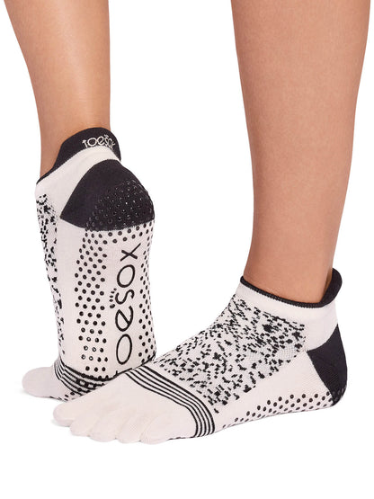 15%OFF[限定SALE][ToeSox] Low Rise Tec ローライズ テック（Full-Toe／つま先あり） グリップ ソックス ／ ヨガ ピラティス 滑り止め付 靴下 26SS_D1  CORE