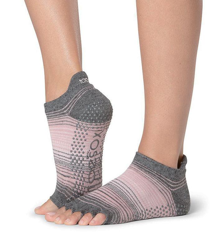 [TOESOX] ローライズ（Half-Toe) グリップ ソックス/ ヨガ 滑り止め付き下 23SS -Manduka マンドゥカ ヨガマット ヨガグッズ ヨガウェア ヨガ #カラー_エコー