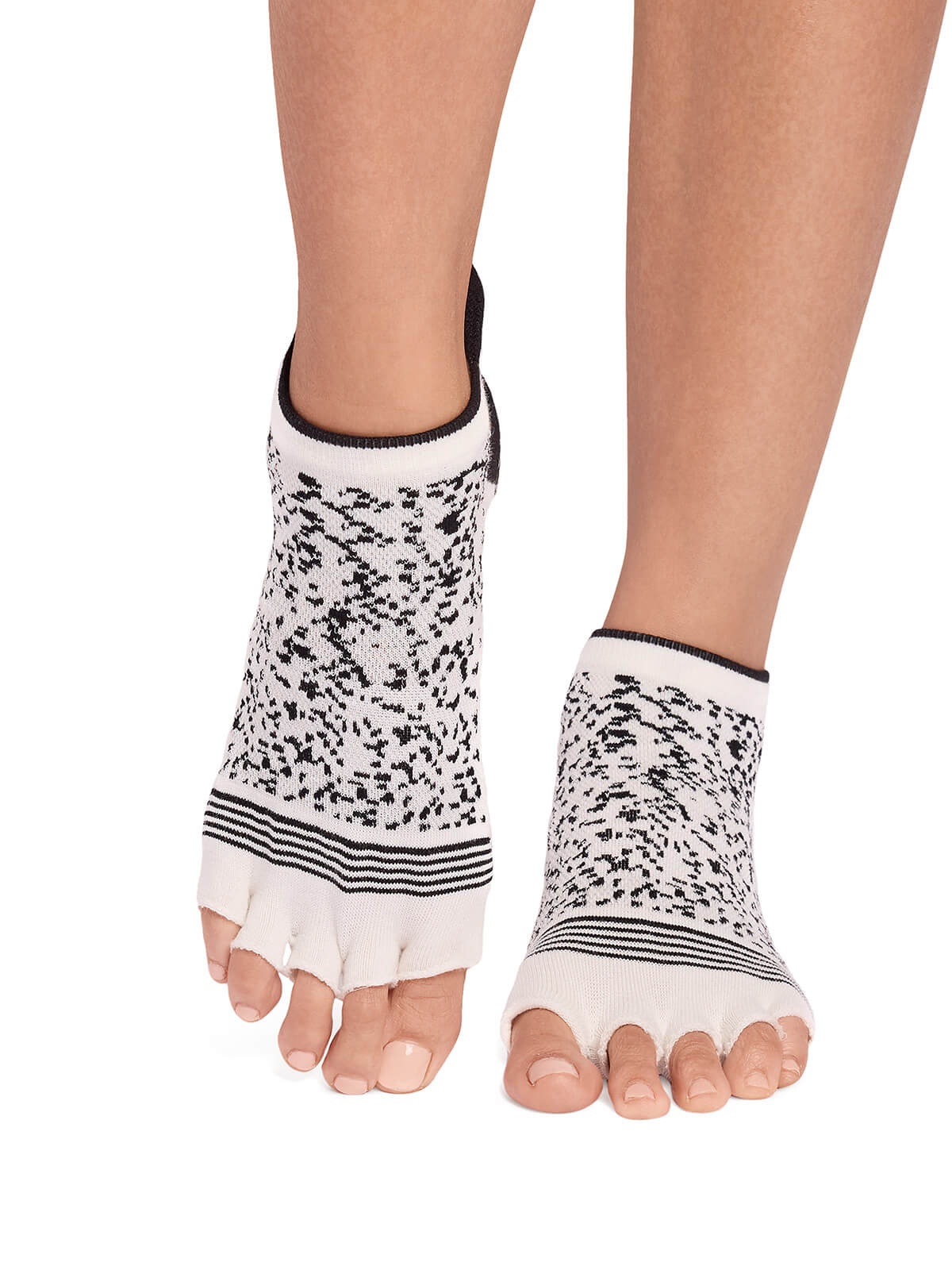 [ToeSox] Low Rise Tec ローライズ テック（Half-Toe／つま先なし） グリップ ソックス ／ ヨガ ピラティス 滑り止め付 靴下 26SS_D1