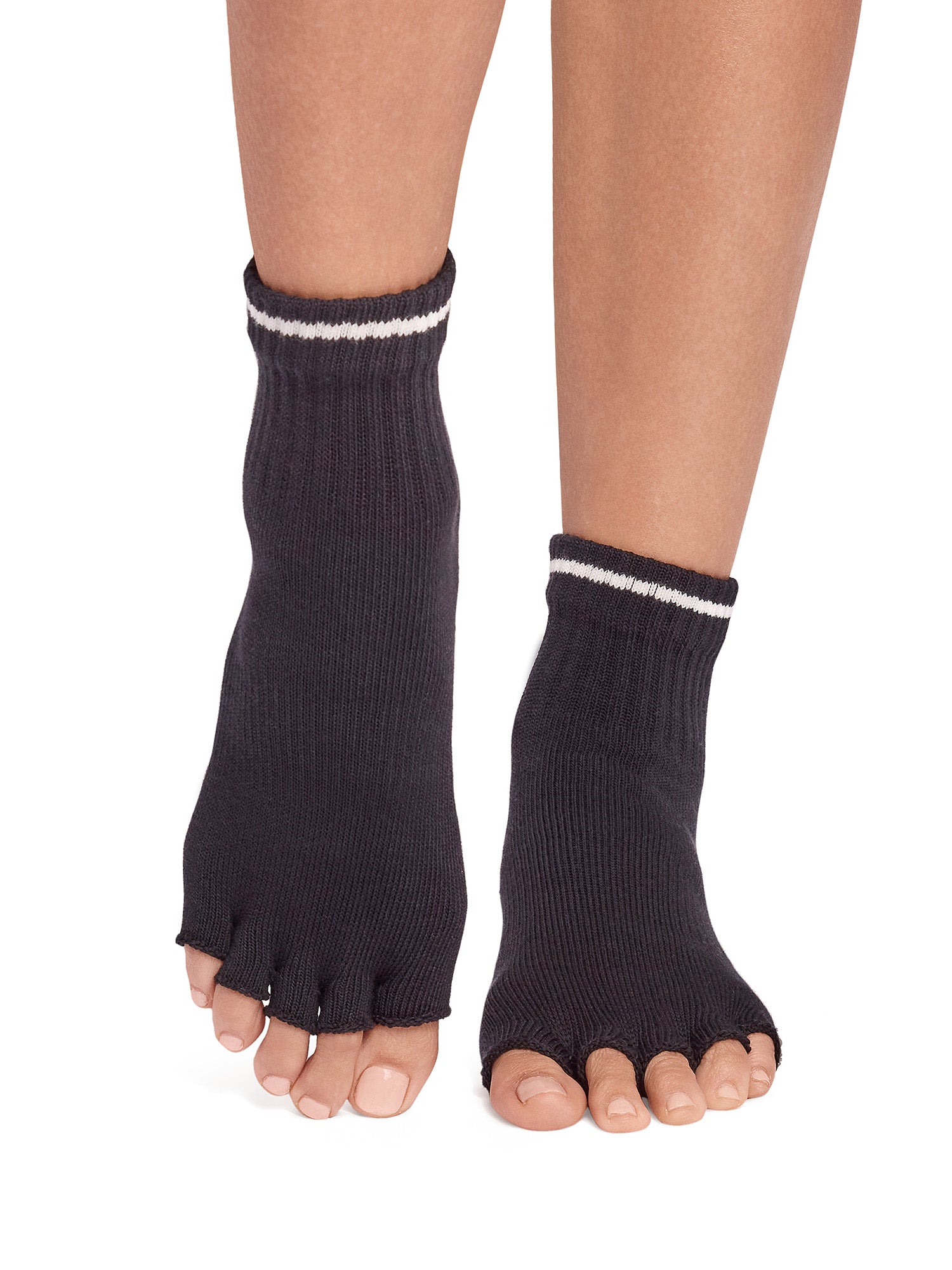 [限定SALE][ToeSox] Melody メロディー（Half-Toe／つま先なし） グリップ ソックス／ ヨガ ピラティス 滑り止め付 靴下 クルー丈 26SS_D1