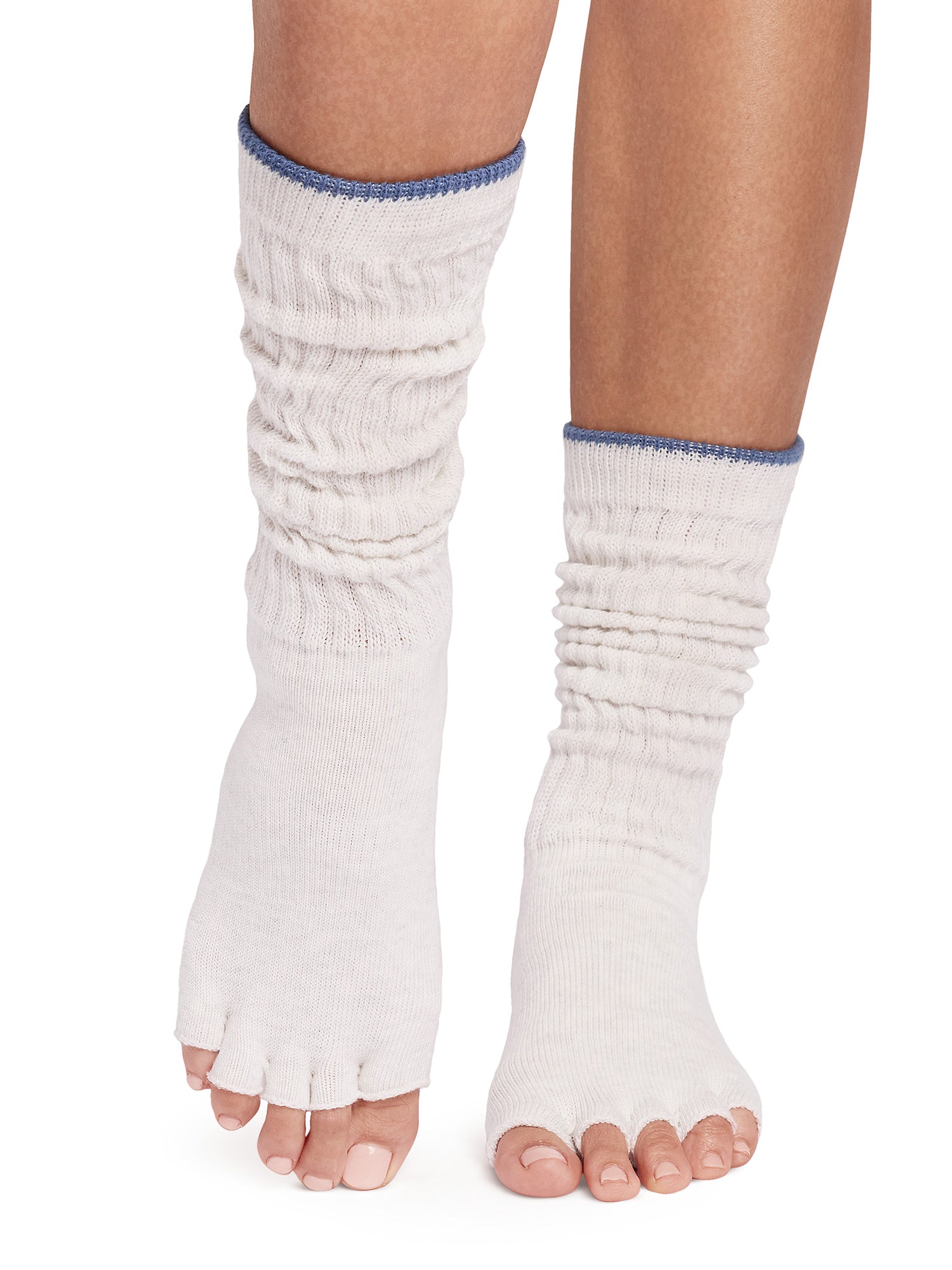 [ToeSox] Slouch (Half-Toe) Grip Socks / Yoga Pilates Socks with Anti-Slip 25SS_D2 2502 Crew Length