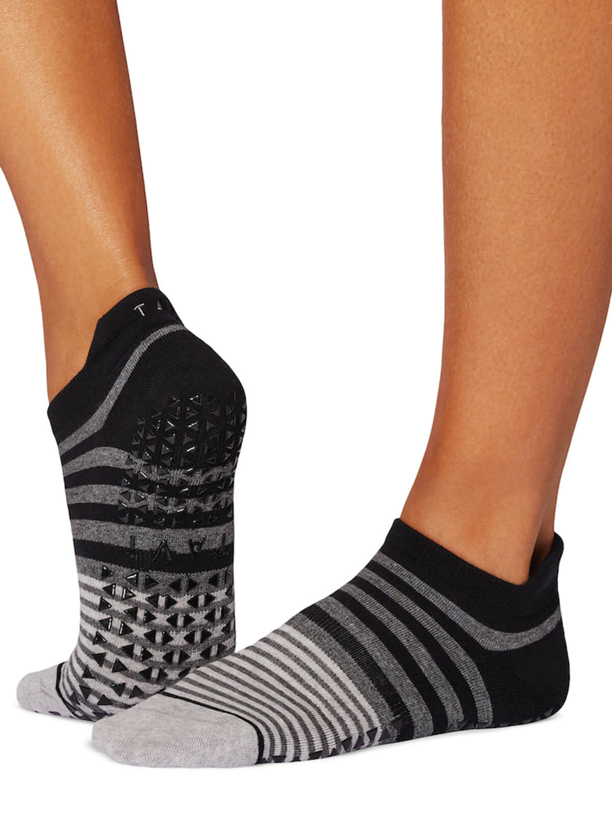 [TAVI] Savvy Grip Socks / Yoga Pilates Anti-Slip Socks 25SS_D1 2501