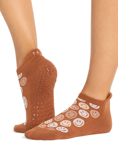 [TAVI] Savvy サヴィ グリップ ソックス ／ ヨガ ピラティス 滑り止め付 靴下 26SS_D2