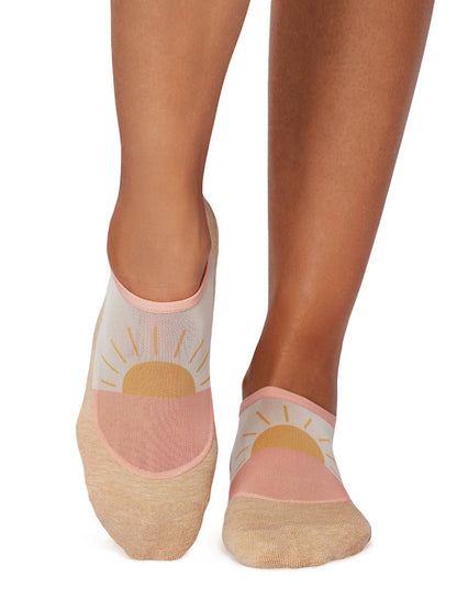 15%OFF[限定SALE][TAVI] Maddie マディー グリップ ソックス ／ ヨガ ピラティス 滑り止め付 靴下 Toesox CORE