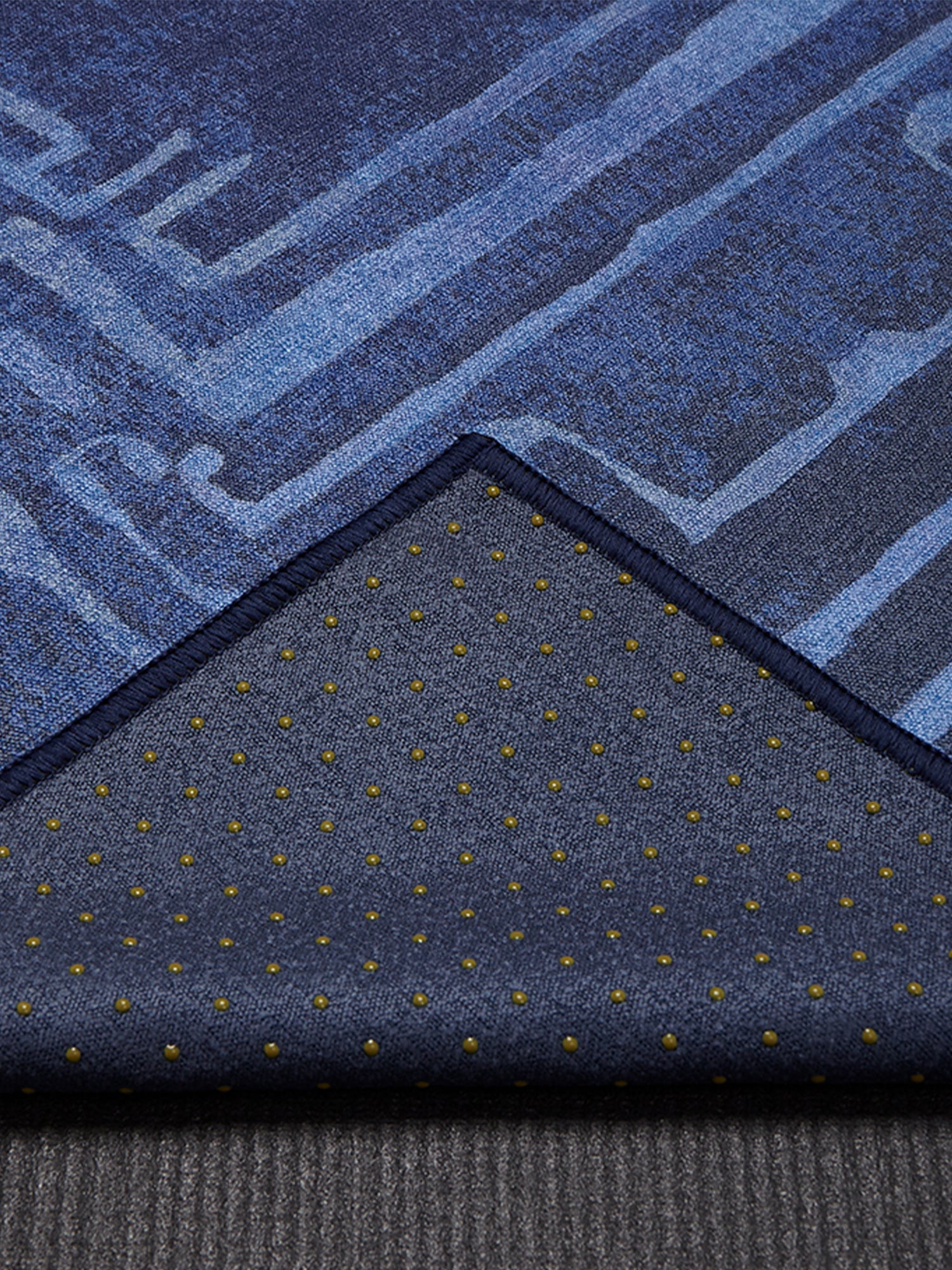 [Manduka] YOGITOES rスキッドレス マット 柄 プリント / マンドゥカ ヨギトース ヨガラグ ヨガタオル 25FW 2509