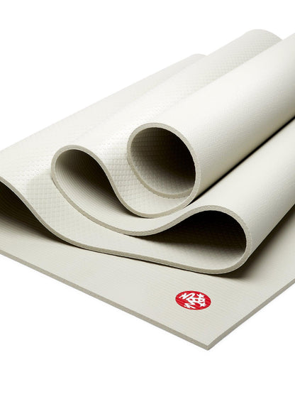 19%OFF[限定SALE] [Manduka] PRO プロ ヨガマット(6mm）/ PRO Yoga Mat マンドゥカ 厚手 [SOFF]