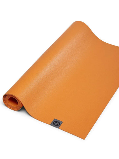 [Manduka] eko super lite エコ スーパーライト トラベル ヨガマット (1.5mm) 折りたたみ / eKO Super Lite Travel Yoga Mat マンドゥカ 軽量 24FW-Puravida! プラヴィダ　ヨガ ピラティス フィットネスショップ