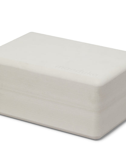 [Manduka]リサイクル フォーム ブロック / ヨガブロック ヨガグッズ マンドゥカ 25FW