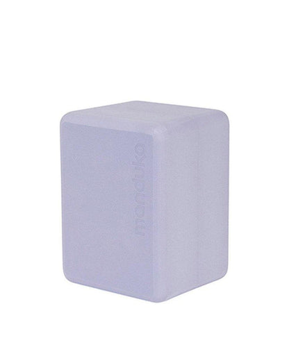 [Manduka] ヨガミニトラベルブロック ヨガブロック / Recycled Foam Yoga Mini Block 軽量 EVA 小さいサイズ ヨガグッズ[SOFF]-Puravida! プラヴィダ　ヨガ ピラティス フィットネスショップ