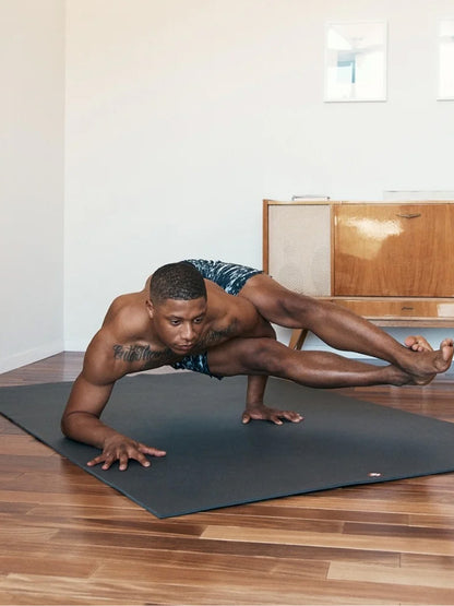 [Manduka] PRO ヨガマットロング＆ワイド(6mm ／ 132cm×200cm) PRO LONG &amp; WIDE 25FW ブラックマット 大型 幅広 マンドゥカ