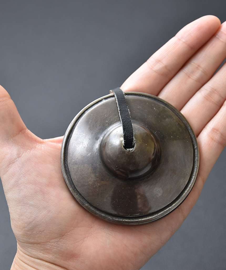 チベットティンシャ 無地／ダークゴールド（73-74mm）瞑想 浄化