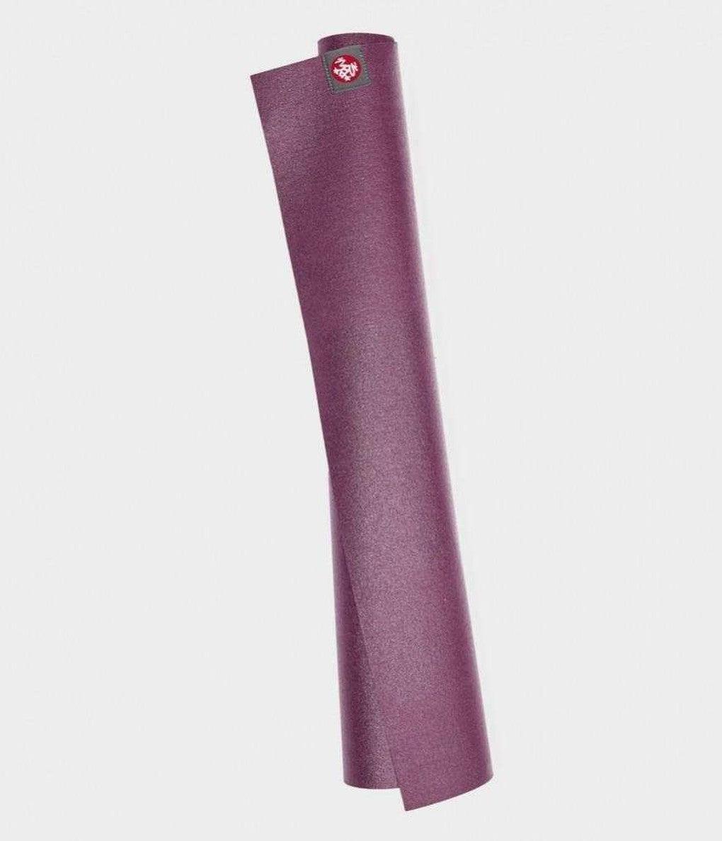 期間限定[Manduka] eko super lite エコ スーパーライト トラベル ヨガマット (1.5mm) 折りたたみ / eKO Super Lite Travel Yoga Mat マンドゥカ 軽量 [SOFF]-Puravida! プラヴィダ　ヨガ ピラティス フィットネスショップ