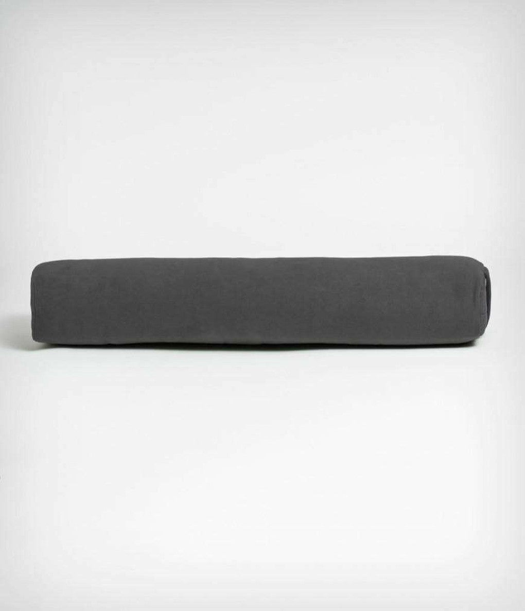 期間限定[Manduka] enlight リーン ボルスター ヨガ クッション / enlight bolster-Lean マンドゥカ ヨガグッズ 細長タイプ[SOFF]-Puravida! プラヴィダ　ヨガ ピラティス フィットネスショップ