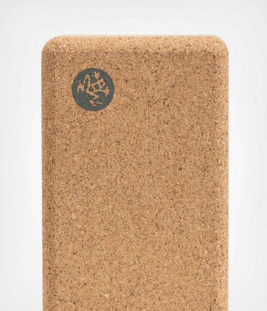 [Manduka] リーン コルクブロック ヨガブロック / Lean Cork Block ブラウン マンドゥカ 軽量 ヨガグッズ-Puravida! プラヴィダ　ヨガ ピラティス フィットネスショップ