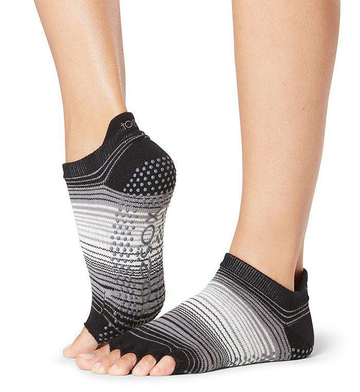 [TOESOX] ローライズ（Half-Toe) グリップ ソックス/ ヨガ 滑り止め付き下 23SS -Manduka マンドゥカ ヨガマット ヨガグッズ ヨガウェア ヨガ _スタティック