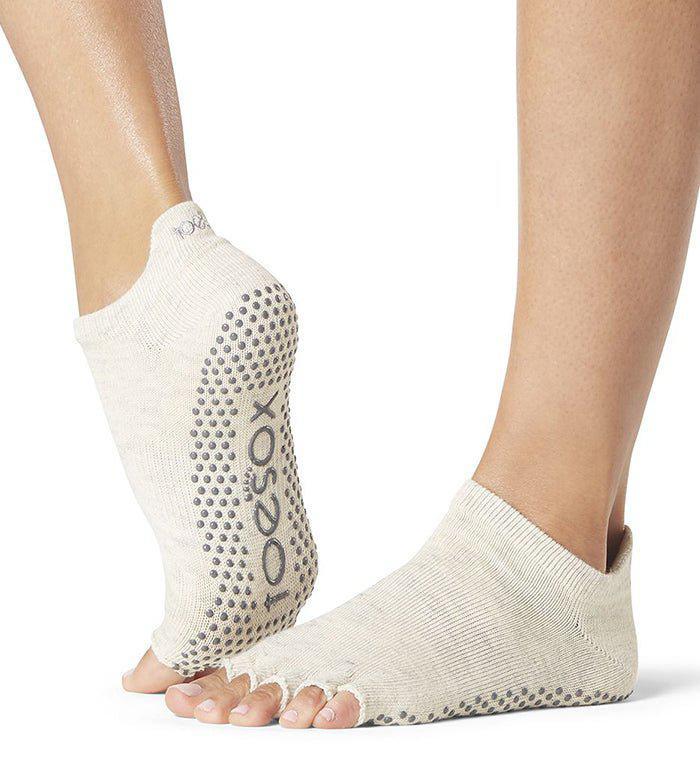 [TOESOX] ローライズ（Half-Toe) グリップ ソックス/ ヨガ 滑り止め付き下 23SS -Manduka マンドゥカ ヨガマット ヨガグッズ ヨガウェア ヨガ #カラー_オートミール