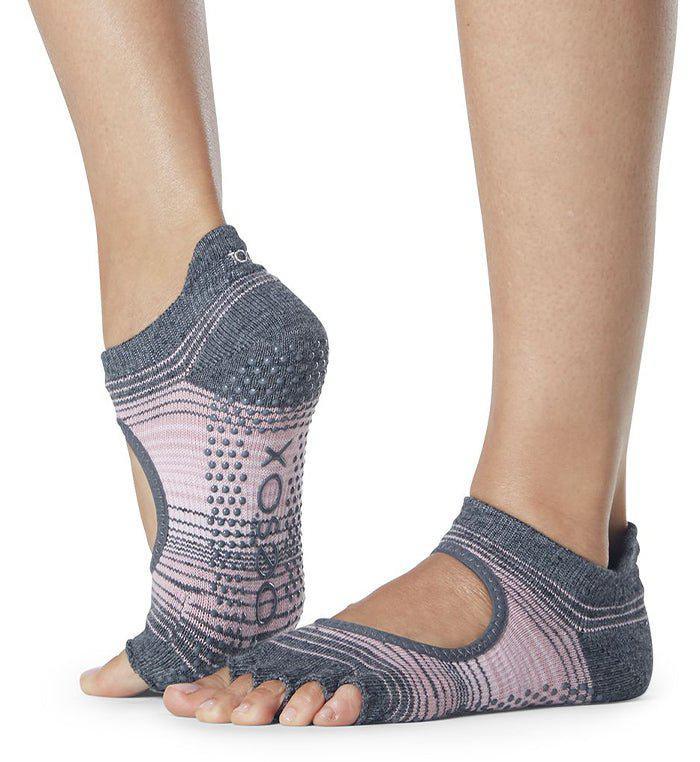 [TOESOX] ベラリナ（Half-Toe) グリップ ソックス / ヨガ 滑り止め付き 靴下 23SS -Manduka マンドゥカ ヨガマット ヨガグッズ ヨガウェア ヨガ #カラー_エコー